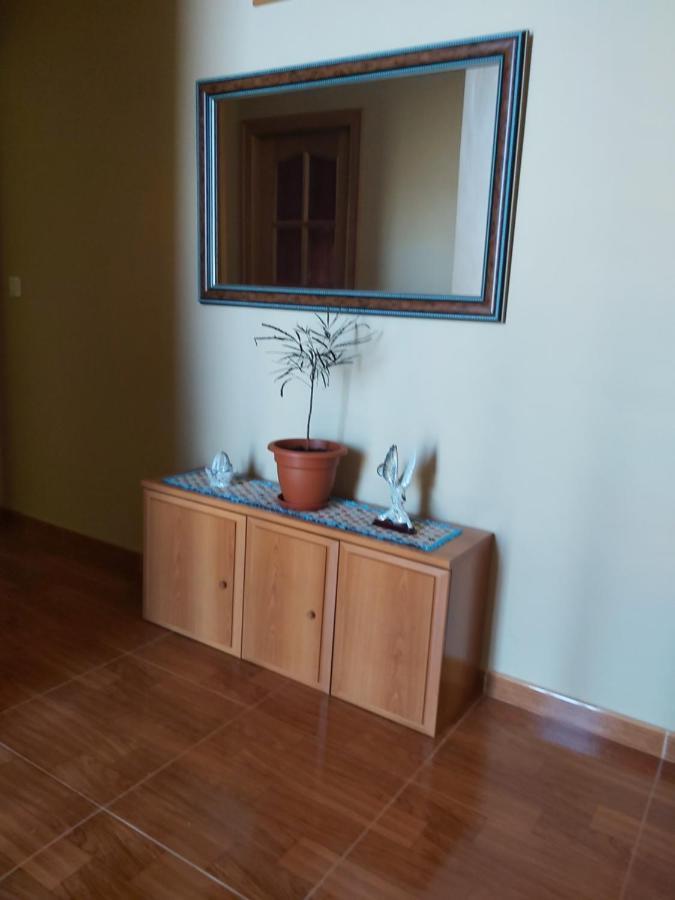 Despertar Con El Sonido De Los Pajaros Villa Melide Exterior foto