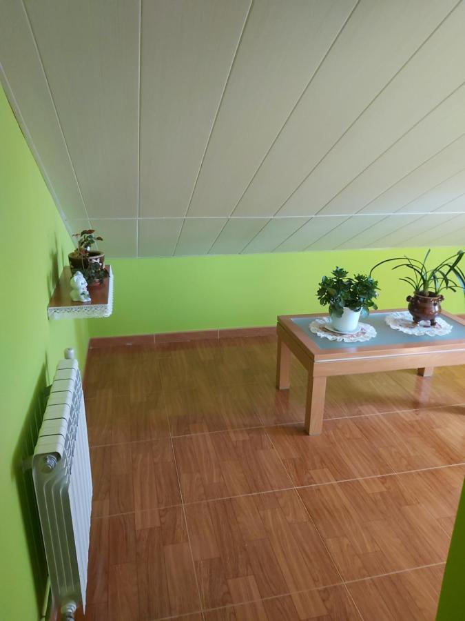 Despertar Con El Sonido De Los Pajaros Villa Melide Exterior foto