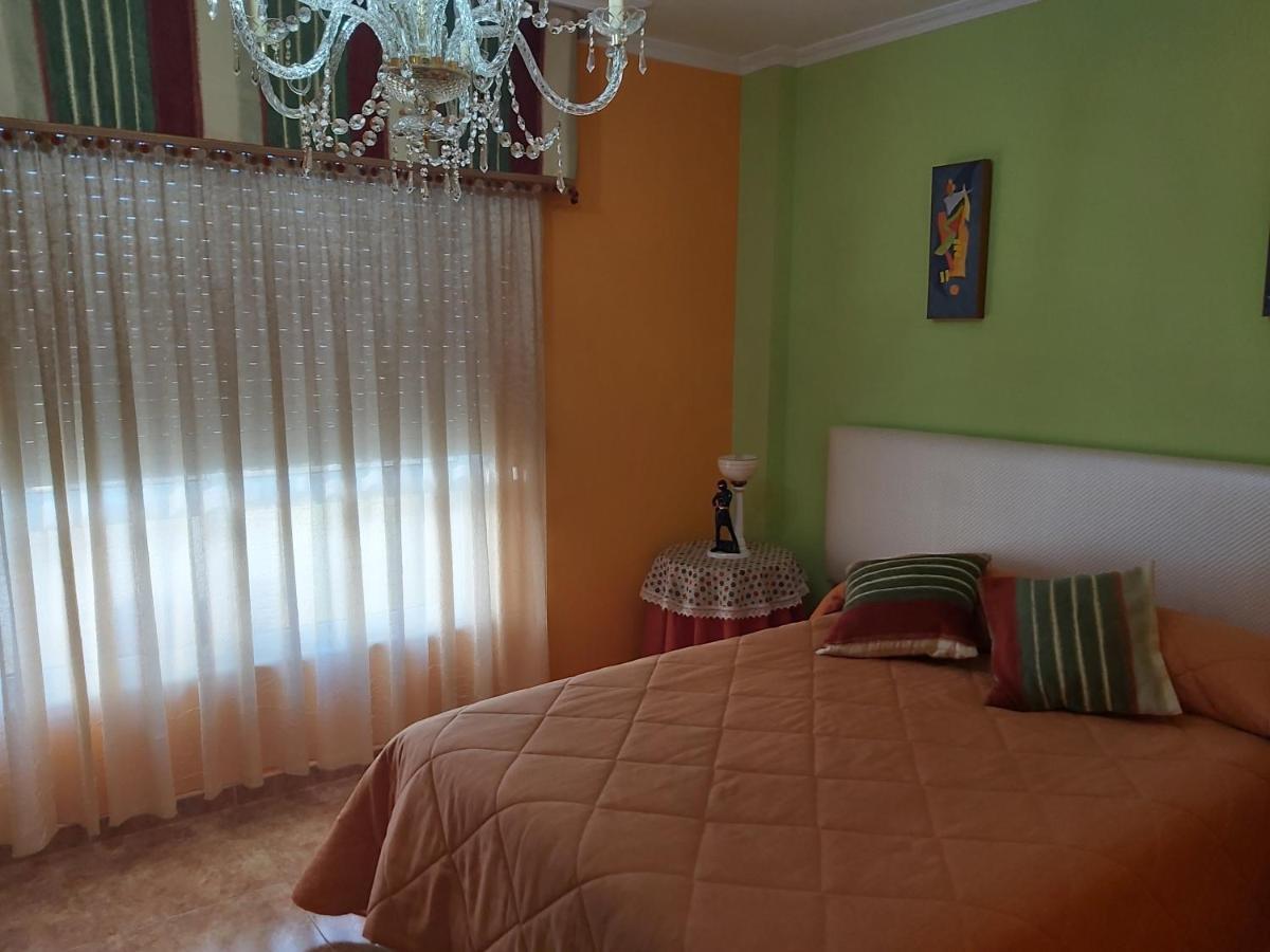 Despertar Con El Sonido De Los Pajaros Villa Melide Exterior foto